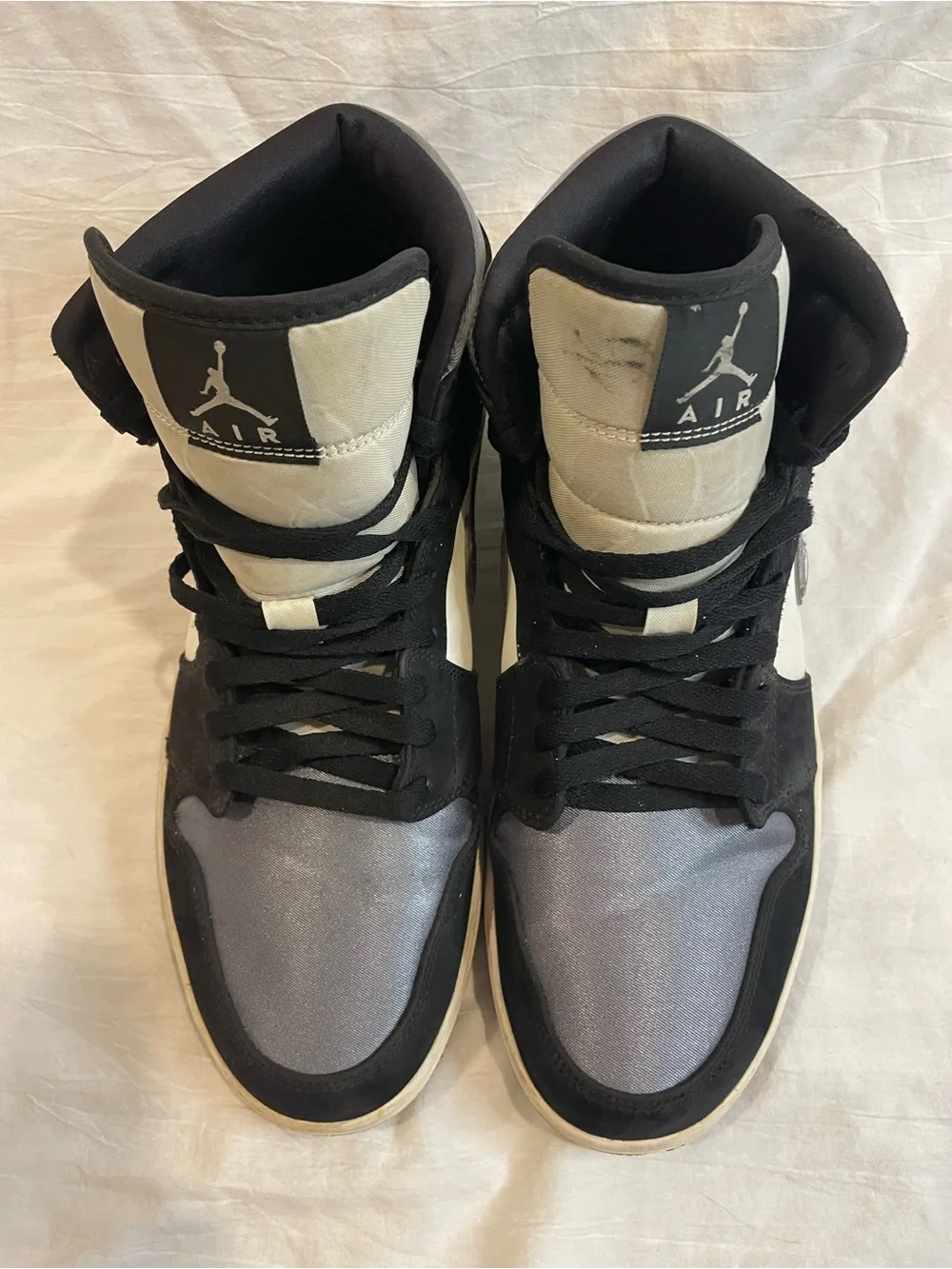 Nike Air Jordan 1 Mid Grey Fog Satin Toe Men’s Size 12 Sneakers 852542-011